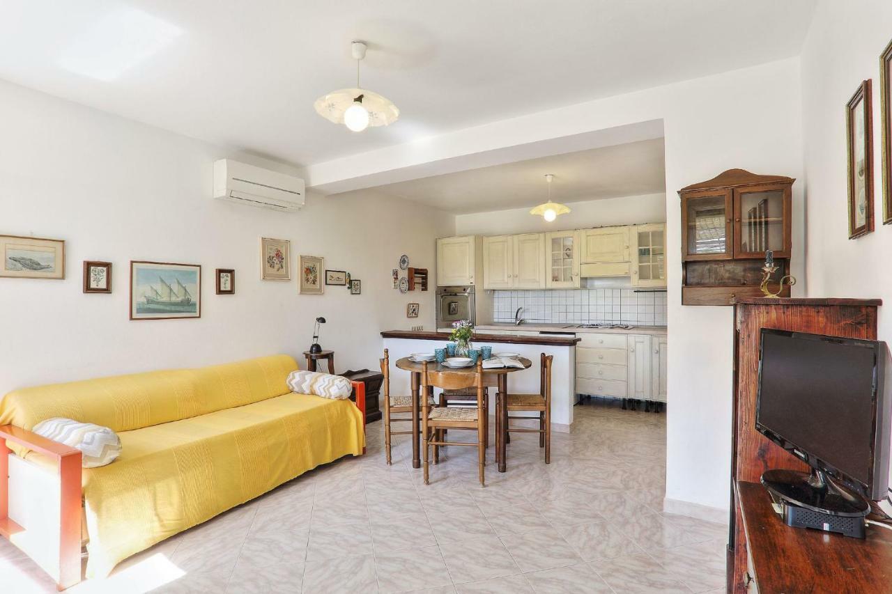 Il Giardino Nel Sole Bilo Apartment Capoliveri  Luaran gambar